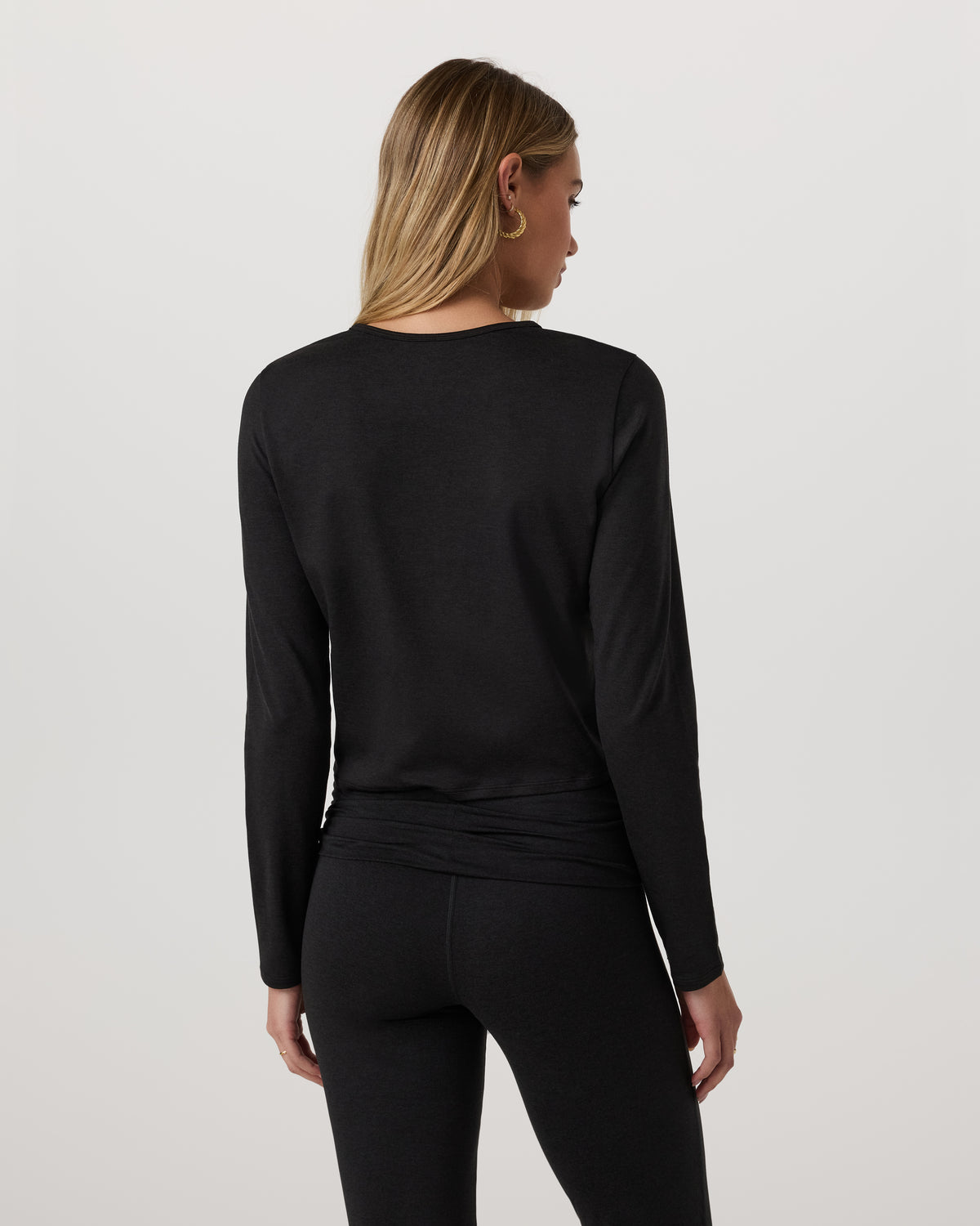 Halo Cardigan 2.0 Black Heather - Image 3