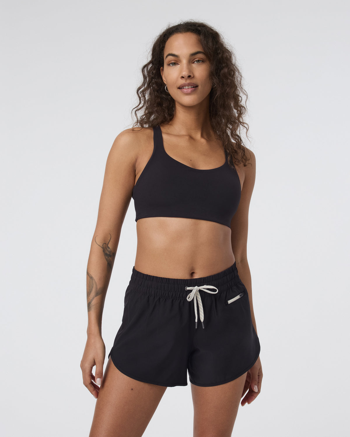 Dynamic Bra Black Medium Support Sports Bra