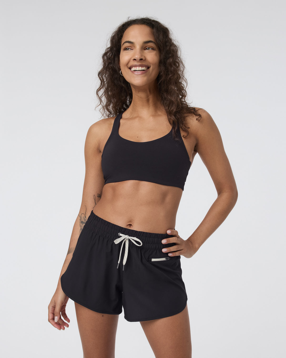 Dynamic Bra Black Medium Support Sports Bra - Image 6