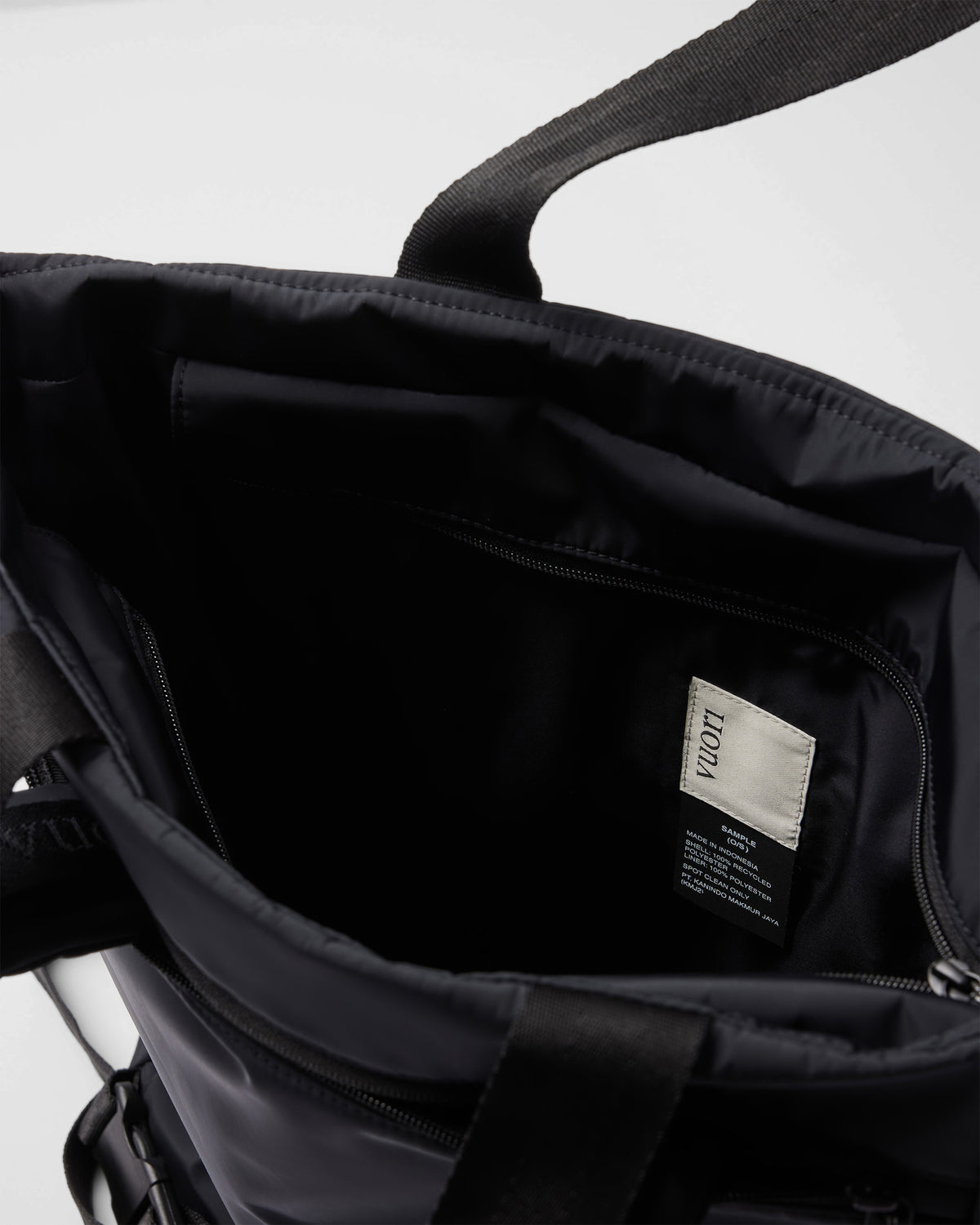 V1 Convertible Tote Bag 2.0 Black - Image 4