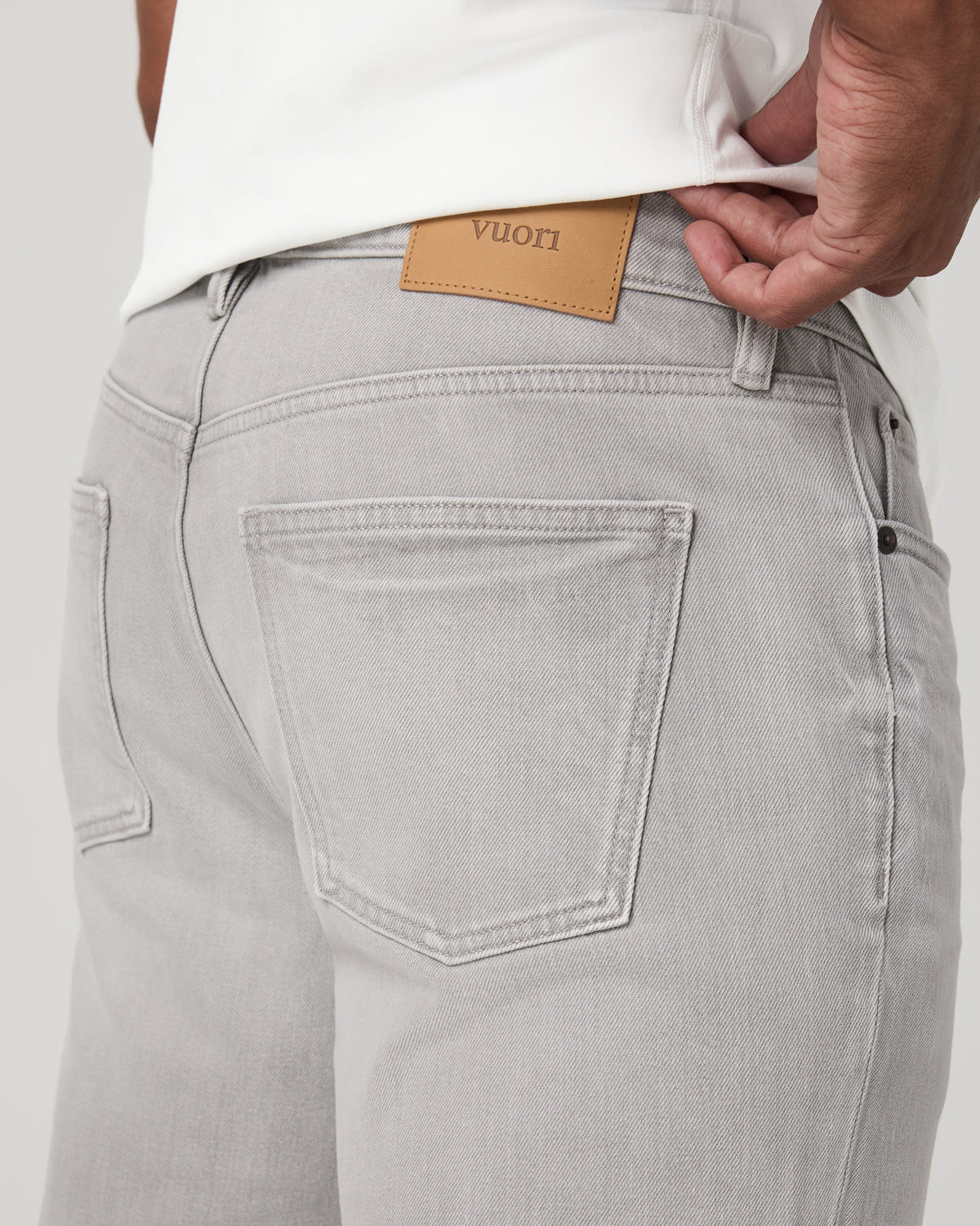 Vuori Vintage Jean Classic Fit 30" Men's MoonWash Denim - Image 5