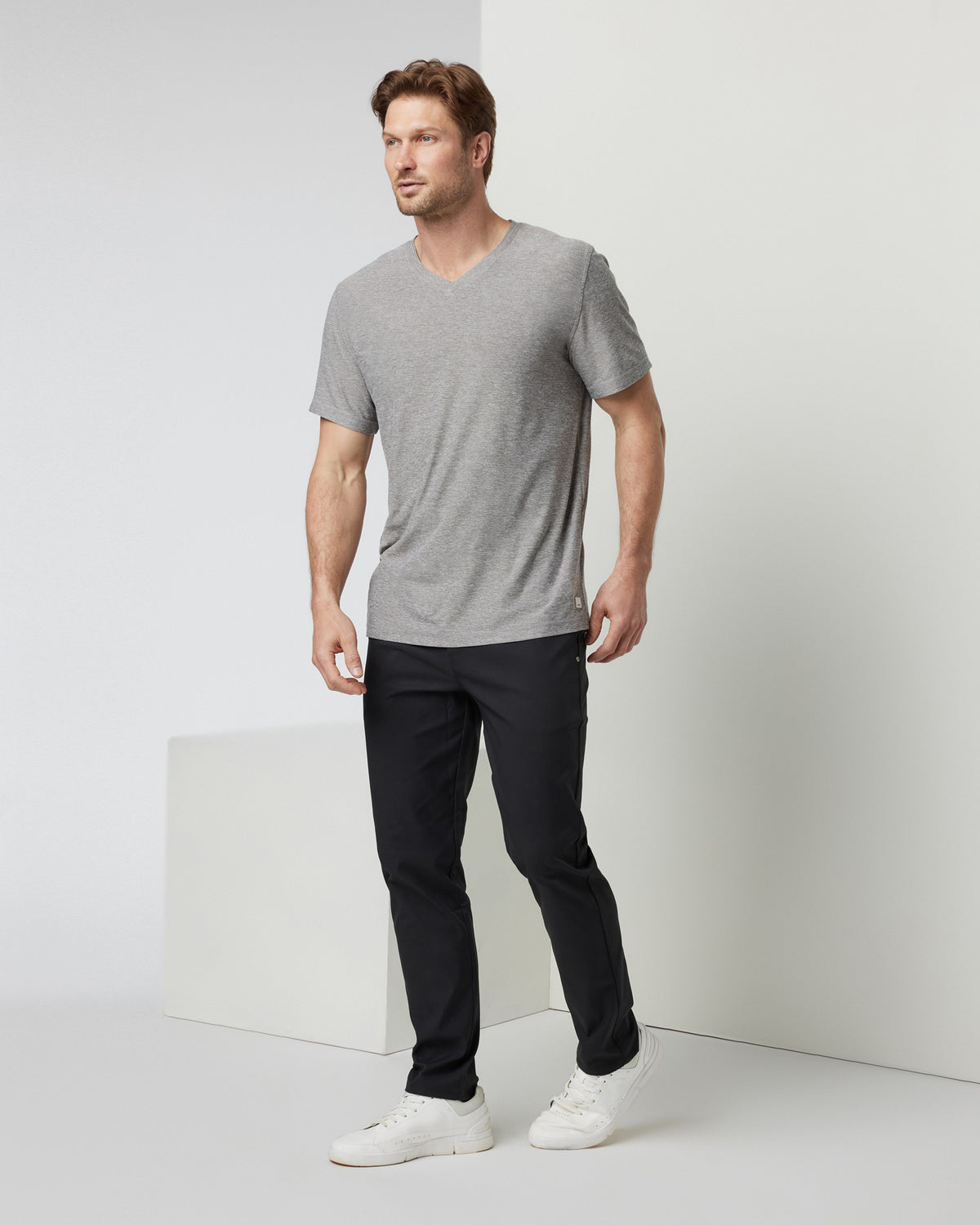 Cascade Tech Chino Pant Men's Black Chinos - Image 3
