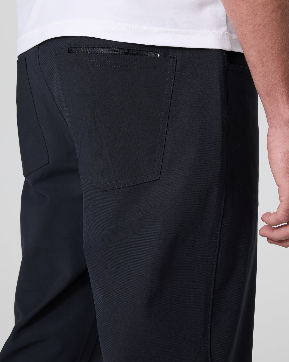 Meta Pant Classic Fit 32" Black - Image 5