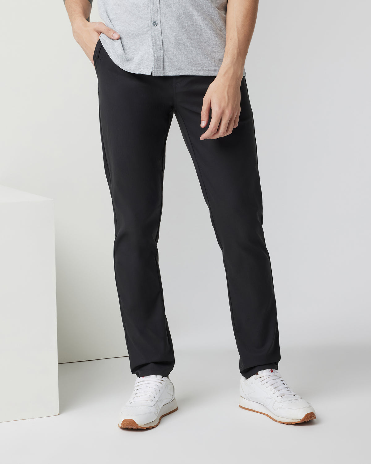 Cascade Tech Chino Pant 32" Men's Black Chinos