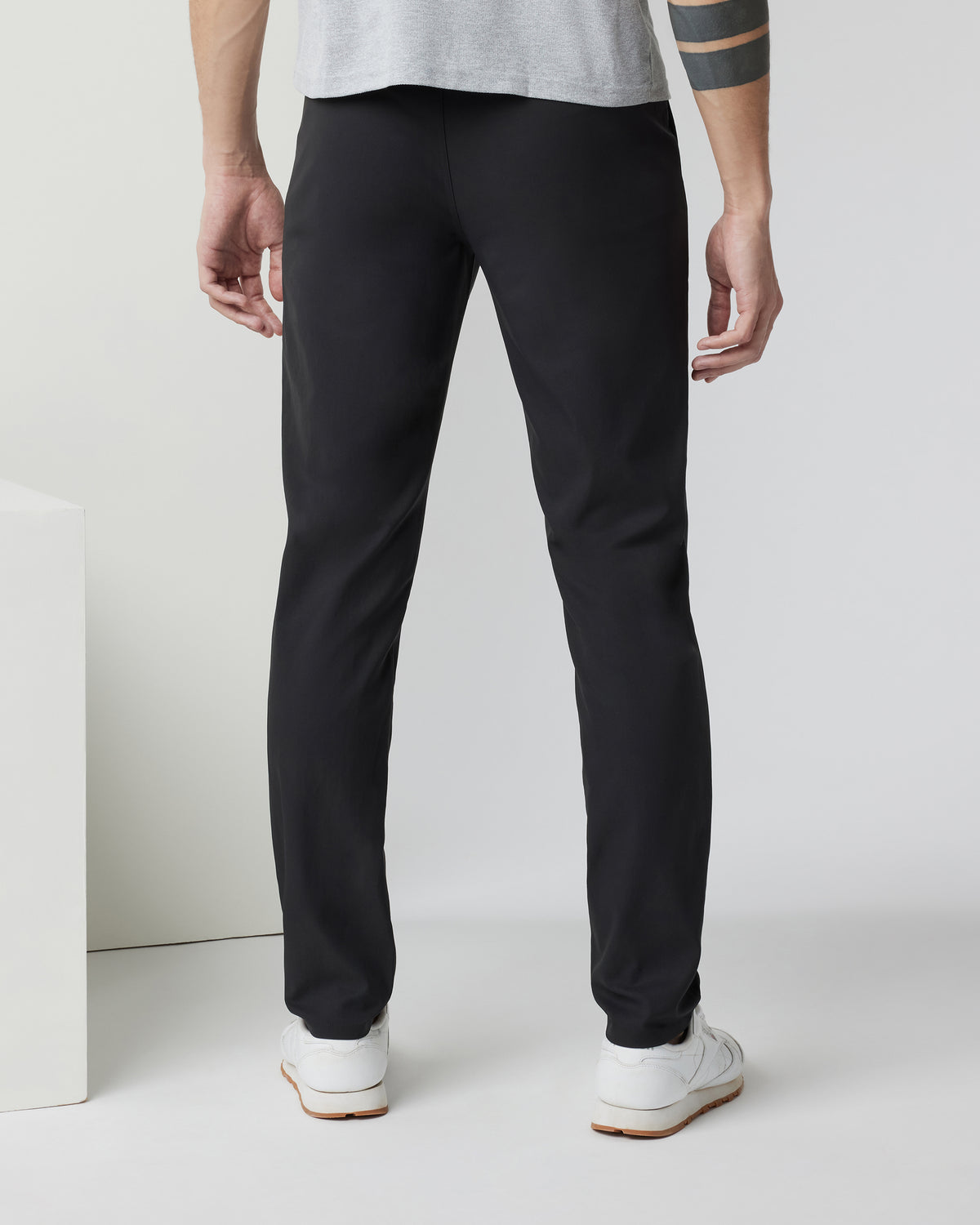 Cascade Tech Chino Pant 32" Men's Black Chinos - Image 2