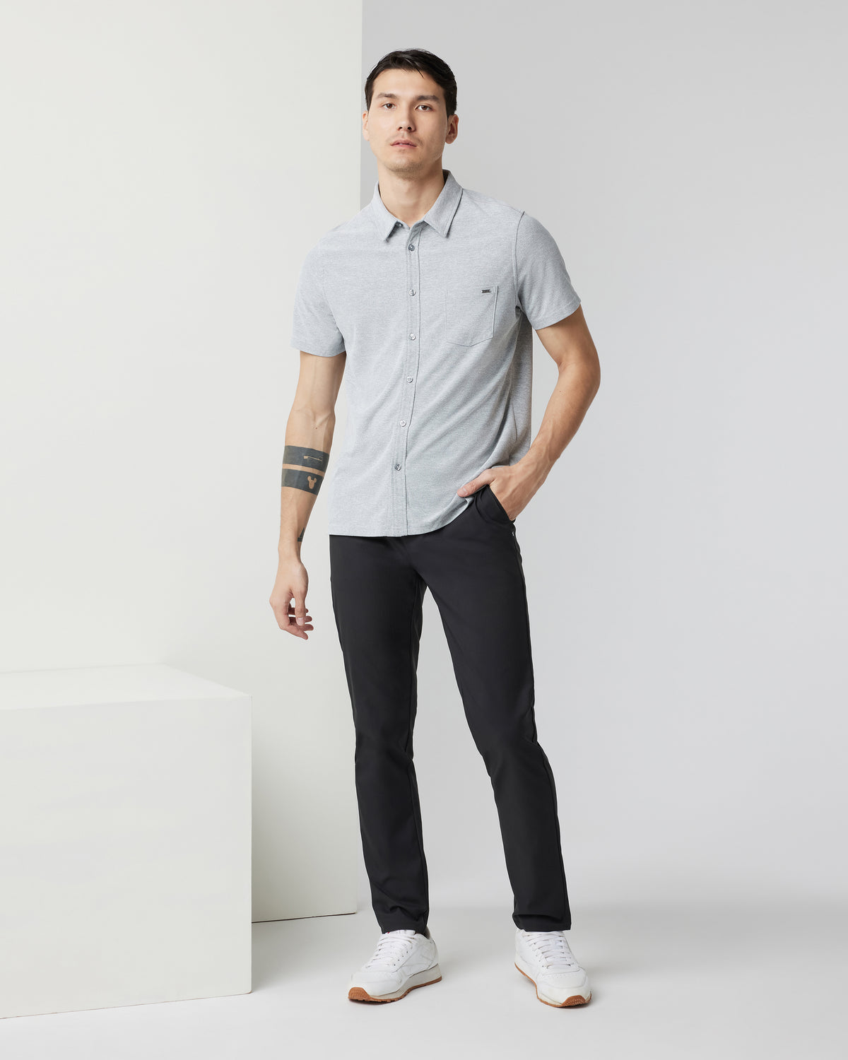 Cascade Tech Chino Pant 32" Men's Black Chinos - Image 3