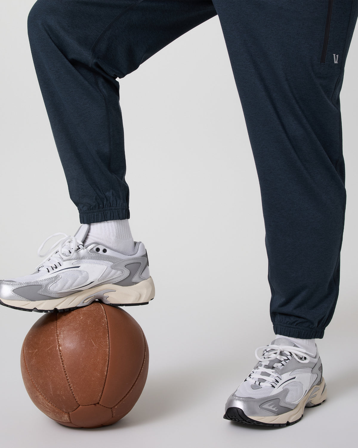 Sunday Performance Sweatpant Classic 28" Ink Heather - Image 2