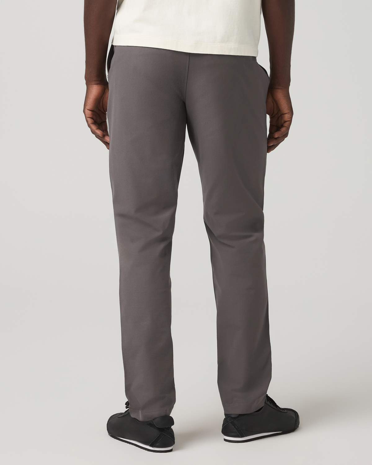 Men's Meta Elastic Waist Pant Classic Fit 32" Warm Grey - Image 3