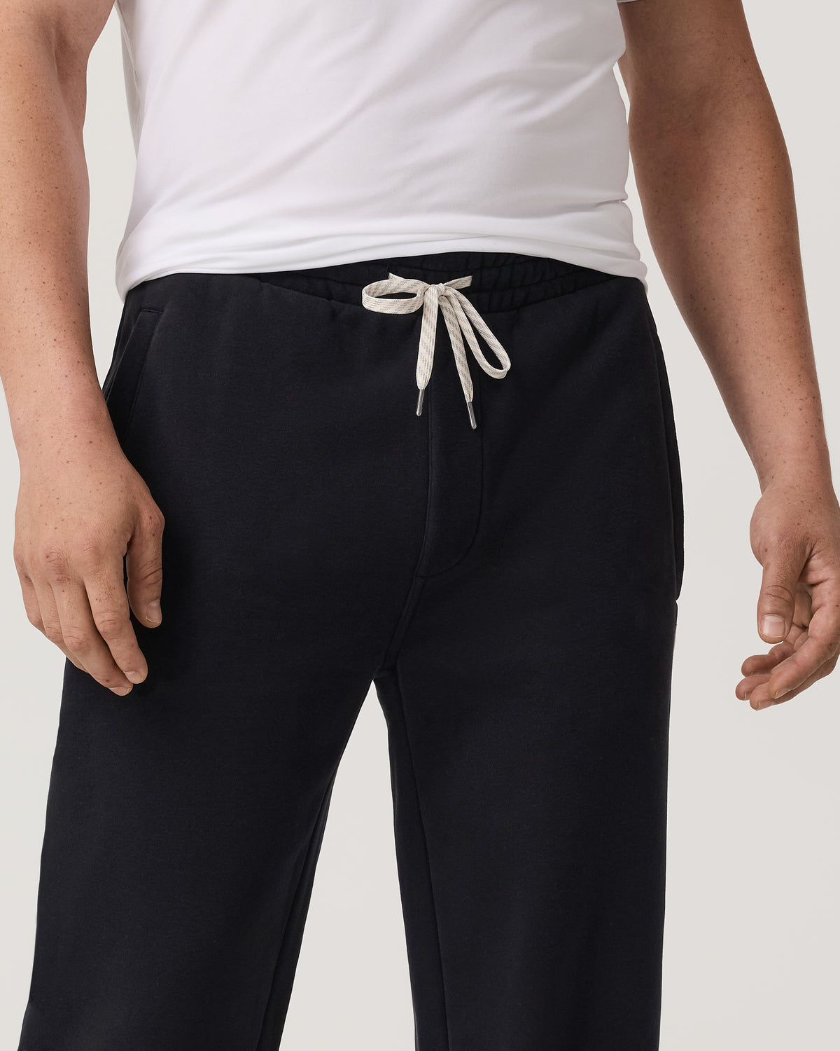 Men's Seaside Straight Leg Sweatpant 30?? Black - Image 5
