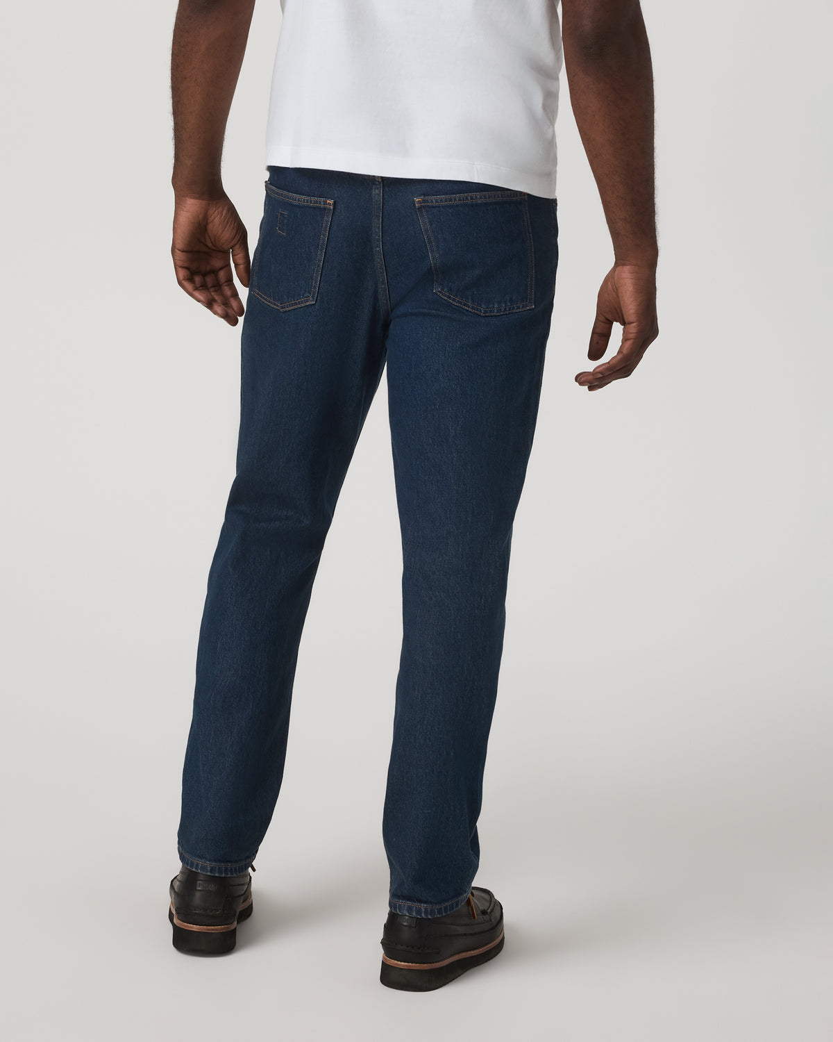 Vuori Vintage Jean Classic Fit 32" Men's Rinse Denim - Image 3