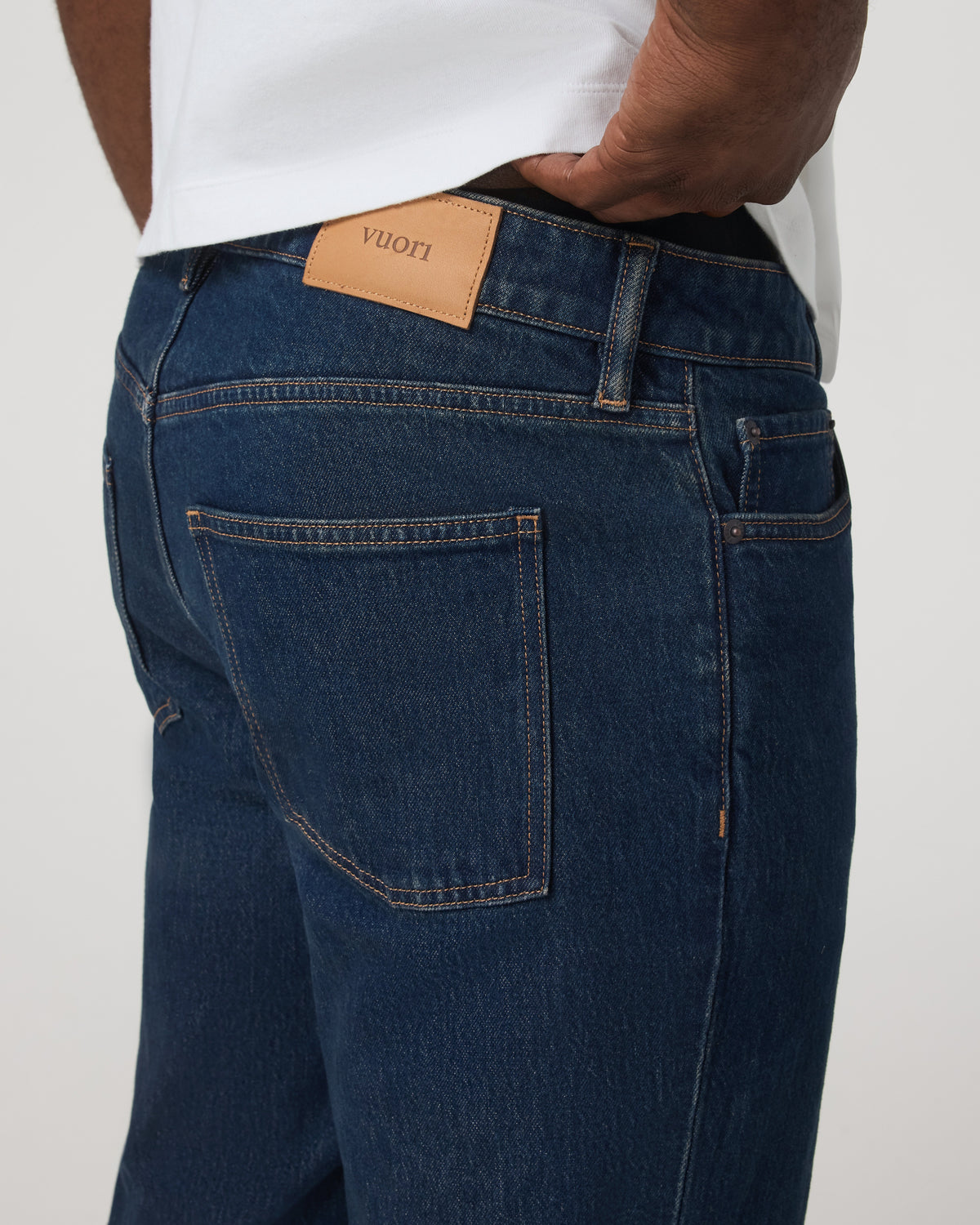 Vuori Vintage Jean Classic Fit 32" Men's Rinse Denim - Image 5