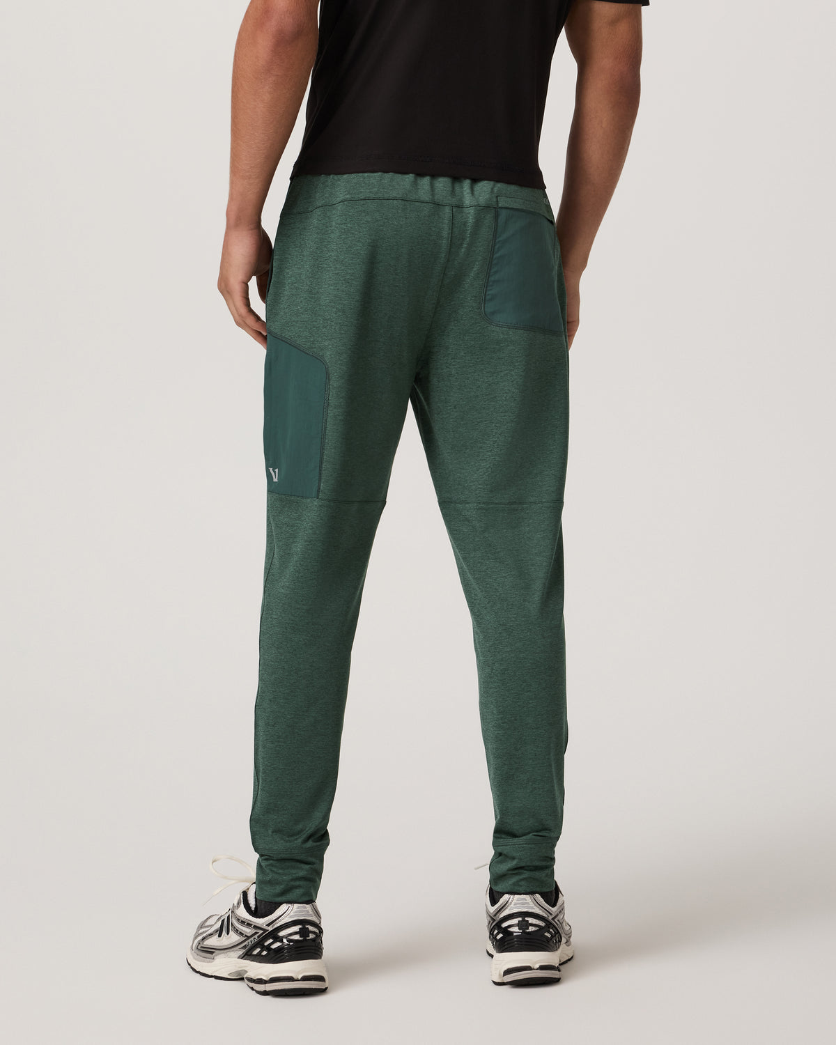 Men's Sunday Mixed Media Jogger 28" Agate Green Heather - Image 3