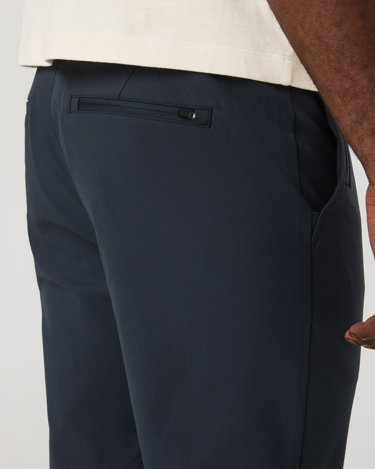 Cascade Chino Classic Fit 32" Men's Ink Pants - Image 5