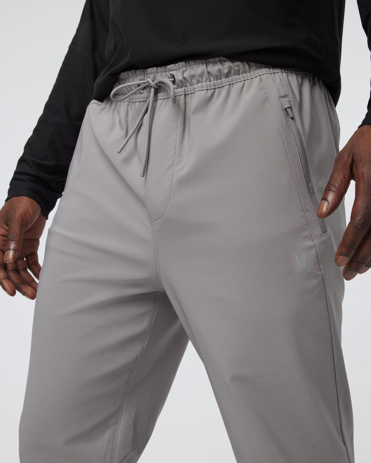 Train Tech Pant Men's Shiitake Training Pants - Image 4