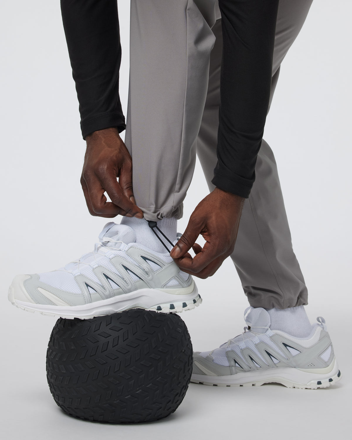 Train Tech Pant Men's Shiitake Training Pants - Image 5