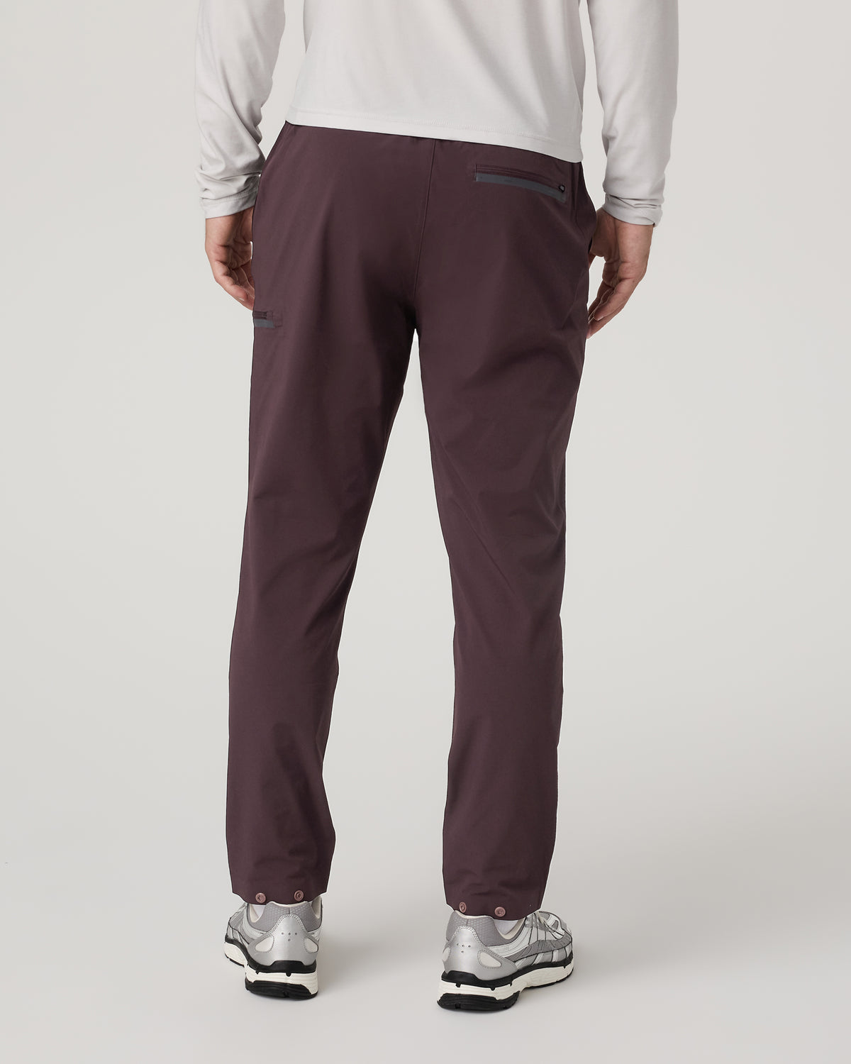 Grafton Pant 30" Men's Raisin Training Pants - Image 3