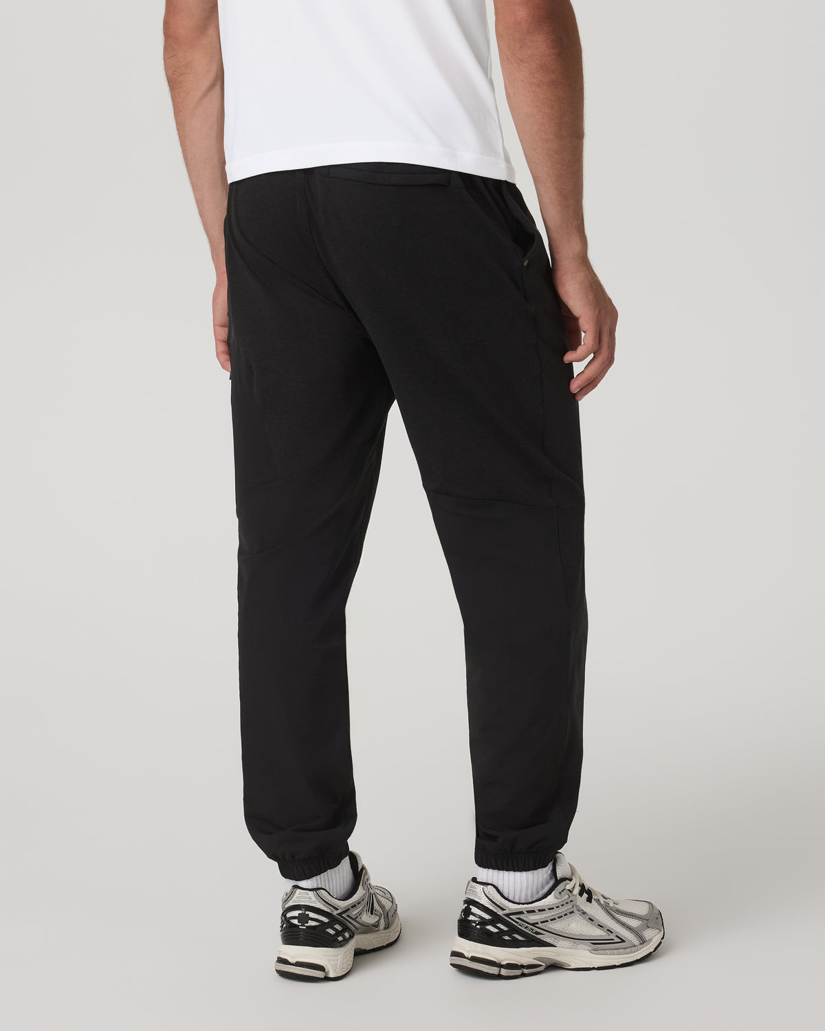 Men's Coronado Mixed Media Sweatpant 28" Black Heather - Image 3