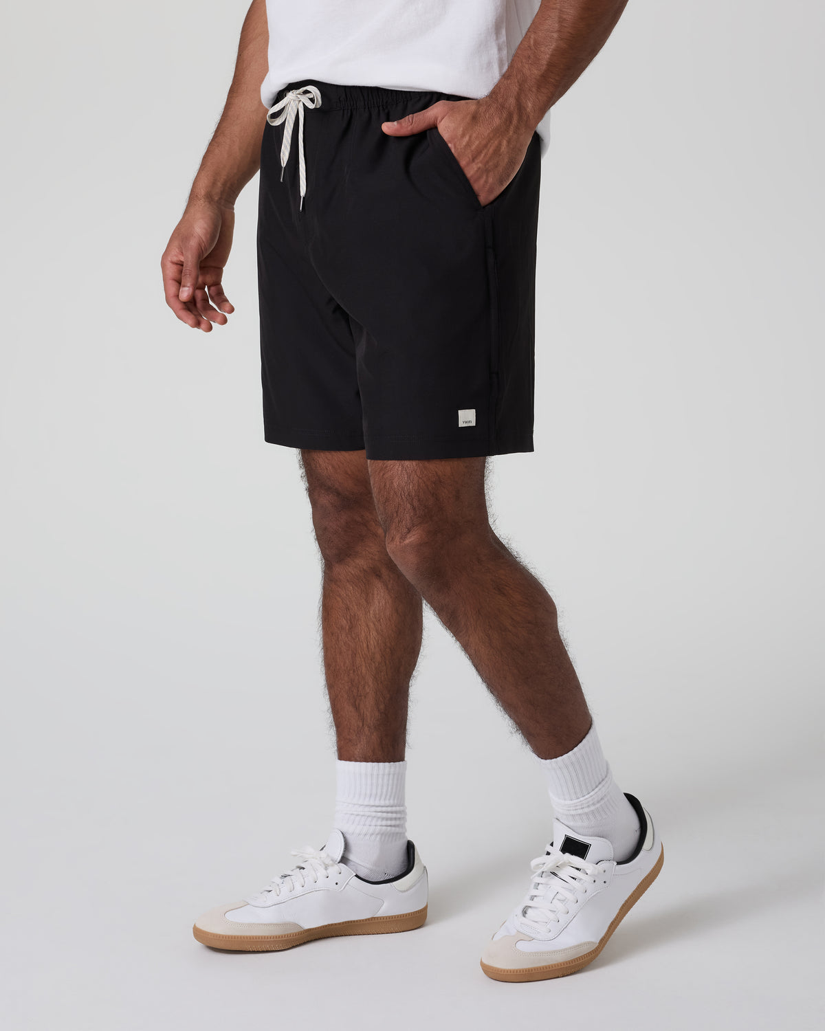 Banks Session Short 7" Black