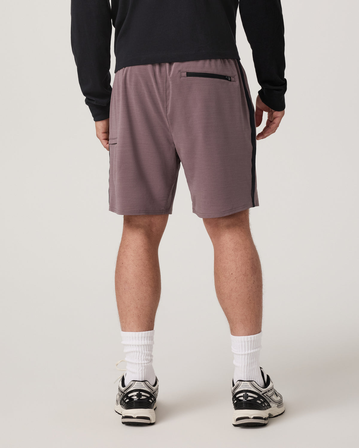 Elevate Kore Utility Short Lined 7" Men's Huckleberry Short - Image 3
