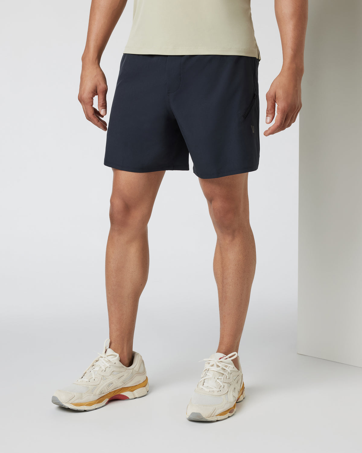 Qualify Run Short Lined 6" Men's Black Run Shorts