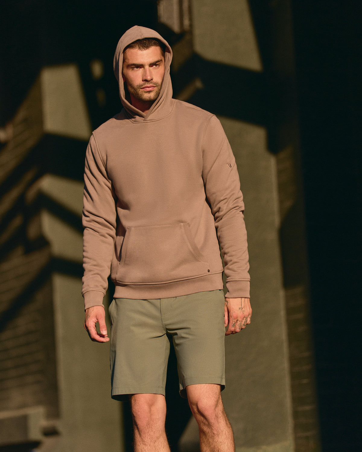 Meta Short 8" Men's Marsh Classic Chino Shorts