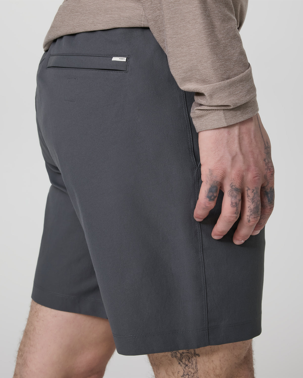 Cascade Crinkle Elastic Waist Short Classic Fit 8" Charcoal - Image 4