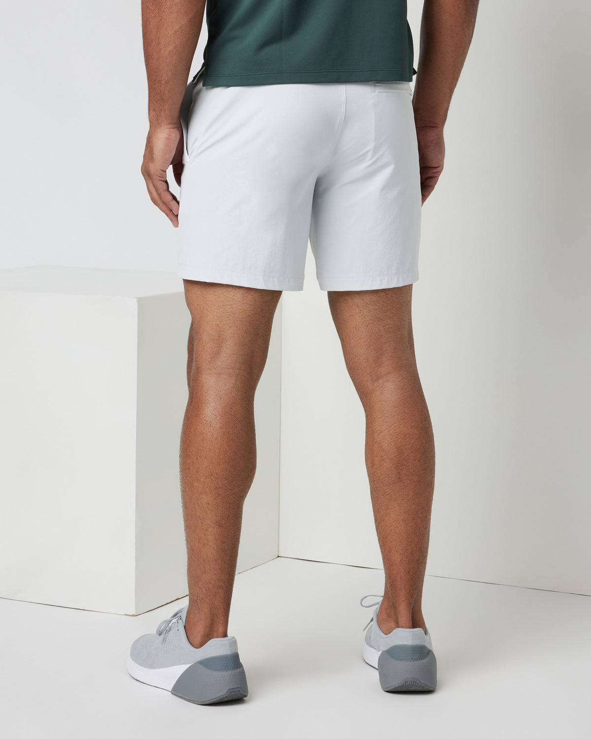 Crosscourt Short Men's Frost Grey Tennis Shorts - Image 2