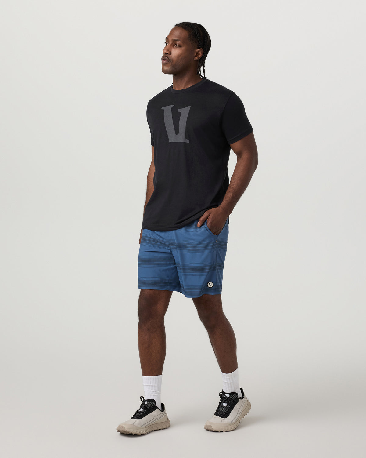 Kore Short Lined 7" Sea Gradient Stripe Athletic Shorts - Image 4
