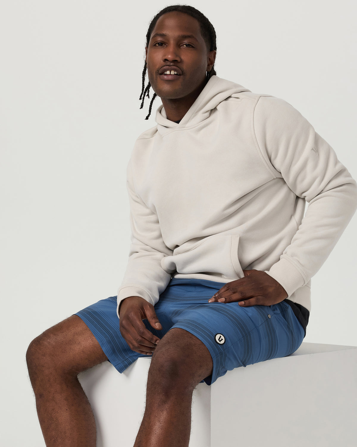 Kore Short Lined 7" Sea Gradient Stripe Athletic Shorts - Image 5