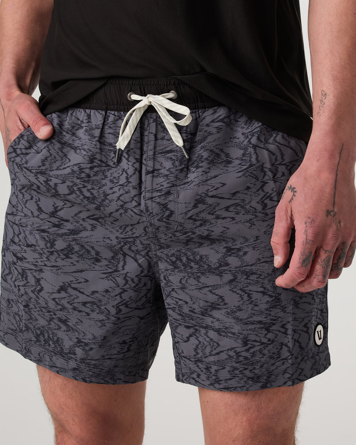 Kore Short Unlined 5" Men's Moonlight Sand Athletic Short - Image 2