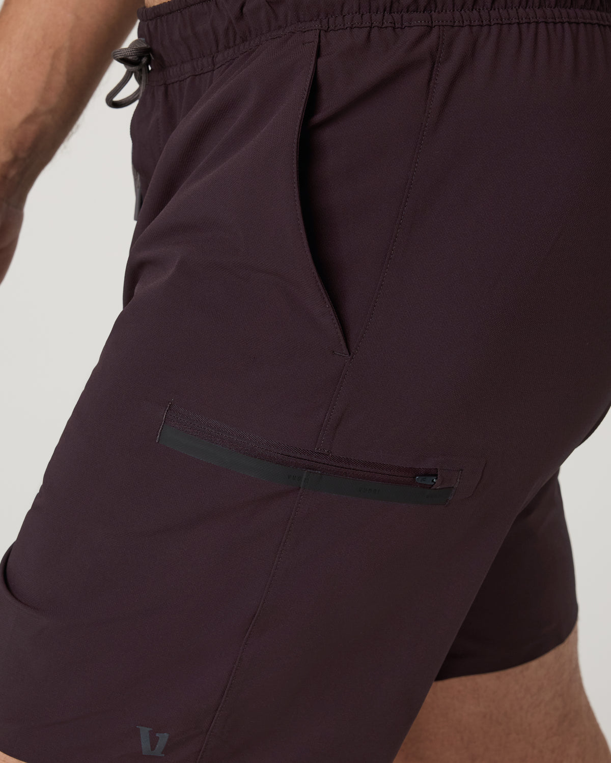 Grafton Short Lined 7" Men's Raisin Training Shorts - Image 2