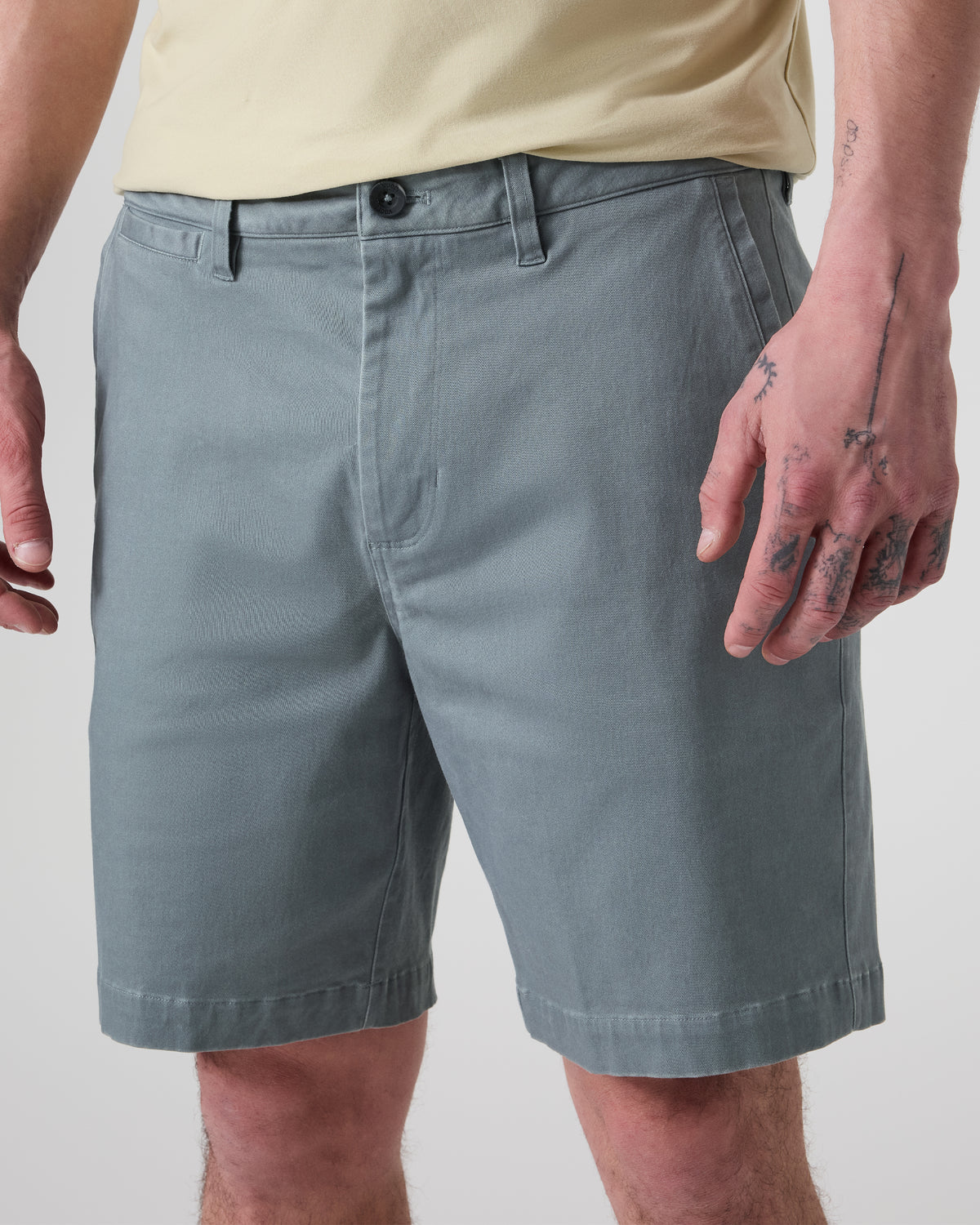 Fletcher Short Classic Fit 8" Dusty Blue