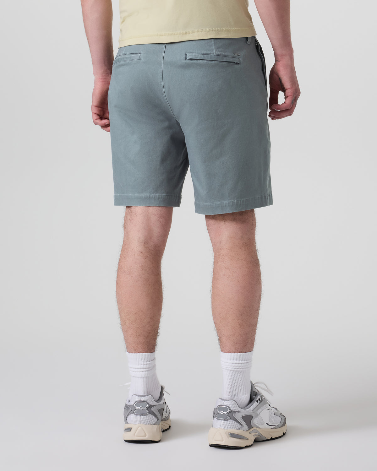 Fletcher Short Classic Fit 8" Dusty Blue - Image 3