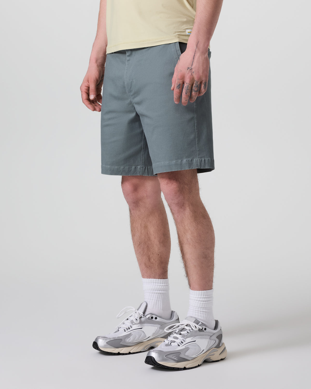 Fletcher Short Classic Fit 8" Dusty Blue - Image 5
