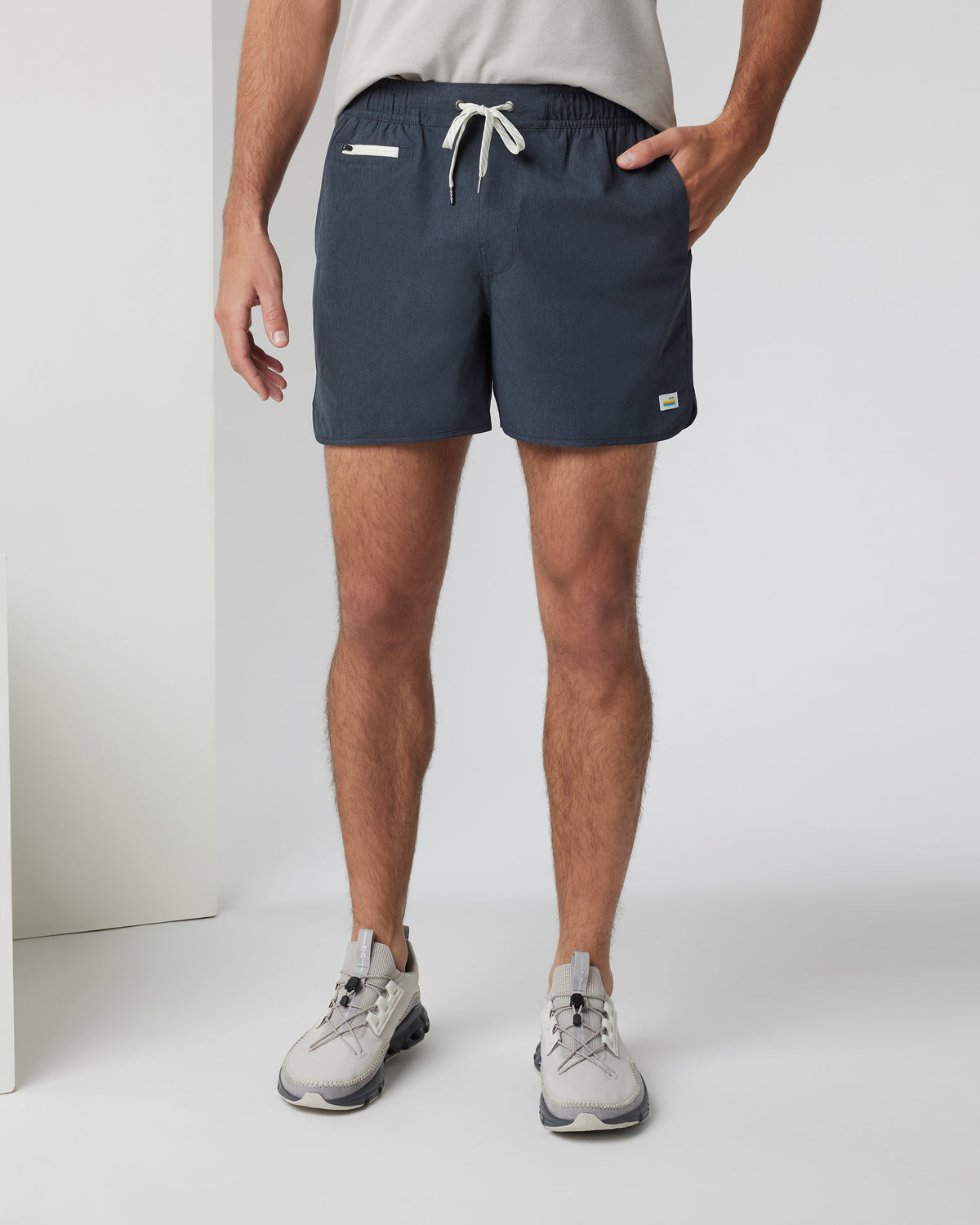 Banks Short 5" Navy Linen Texture Athletic Shorts