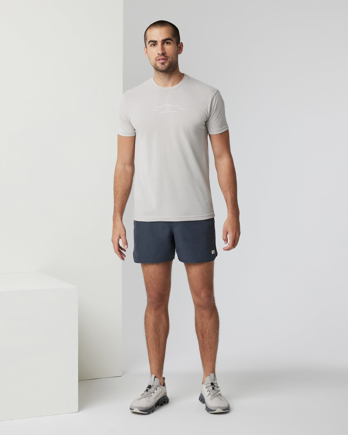 Banks Short 5" Navy Linen Texture Athletic Shorts - Image 2
