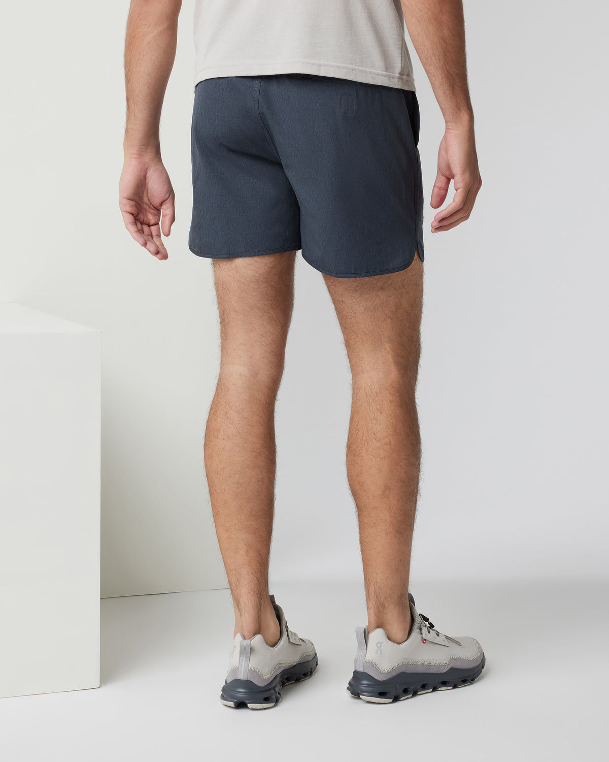 Banks Short 5" Navy Linen Texture Athletic Shorts - Image 3