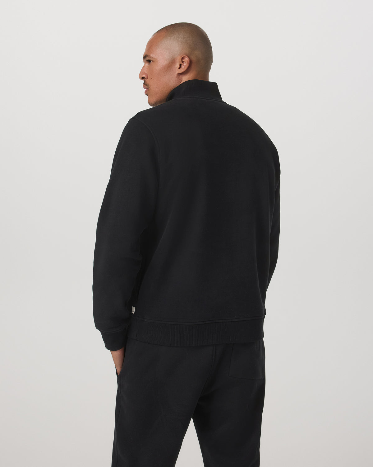 Seaside 1/2 Zip Classic Men's Black Pullover - Image 3