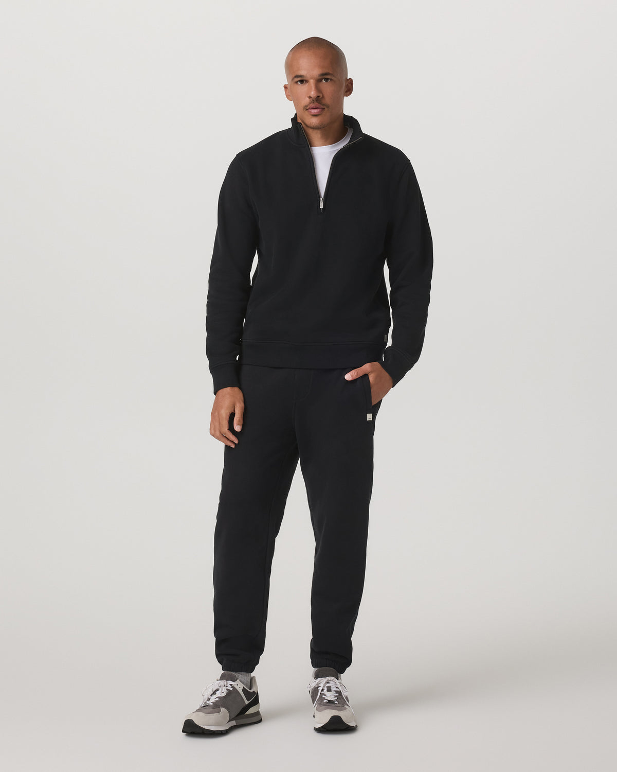 Seaside 1/2 Zip Classic Men's Black Pullover - Image 4