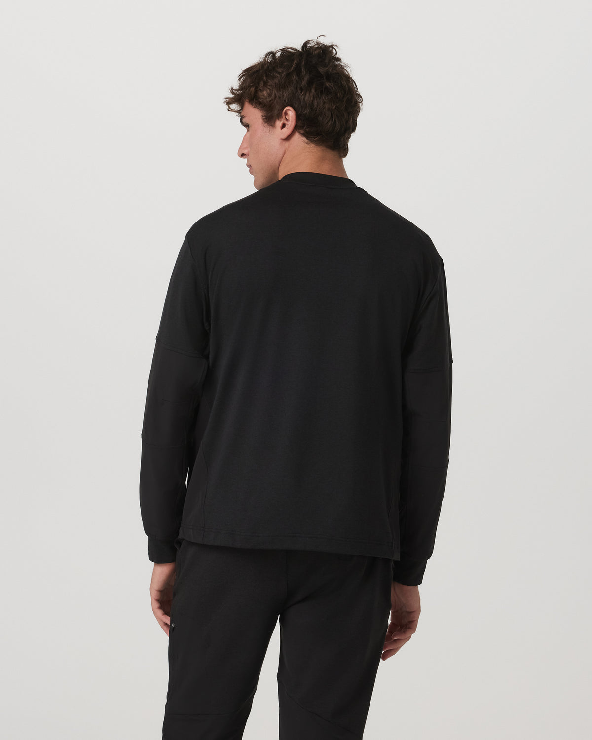 Coronado Mixed Media Crew Men's Black Heather Crewneck - Image 3