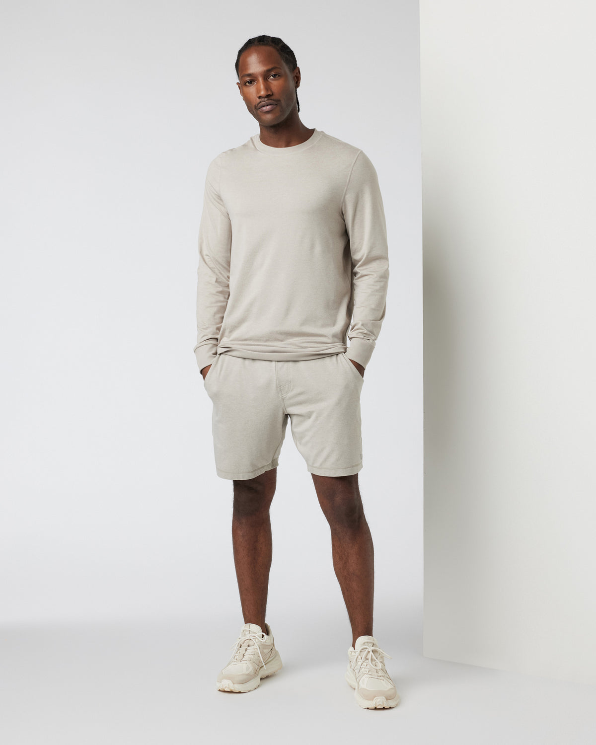 Ponto Performance Crew Dark Salt Heather Pullover - Image 5