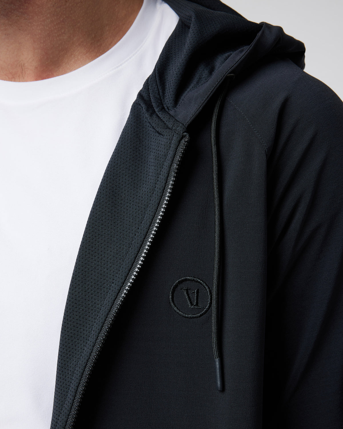 Elevate Kore Jacket Men's Black Athletic Jacket - Image 3