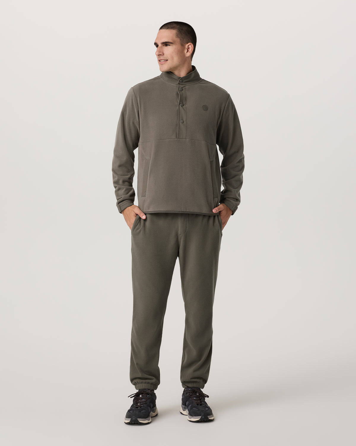Aspen 1/2 Snap Men's Fleece Mock-Neck Pullover in Root - Image 4