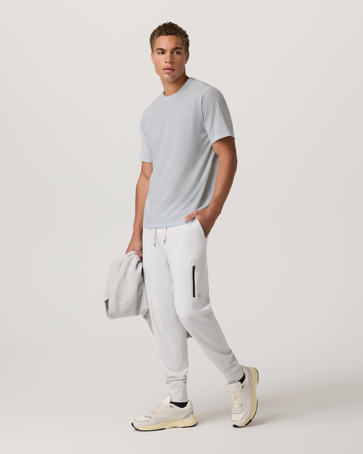Current Tech Tee Men's Performance Shirt in Light Mist - Image 4