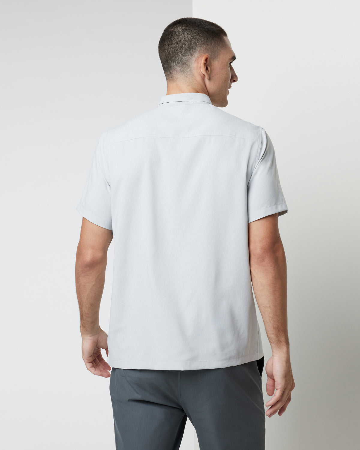 Seaport Button Down Men's Sky Grey Short-Sleeve - Image 2
