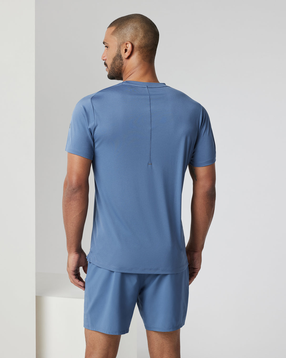 Terra Run Tee Men's Nautilus Running Shirt - Image 2