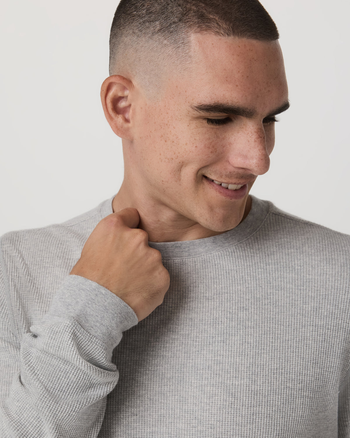 Waffle Crew Men's Light Grey Thermal Shirt - Image 2
