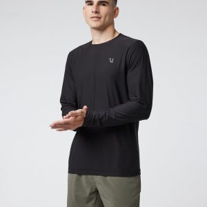Long Sleeve Strato Graphic Tee Black Workout Tee