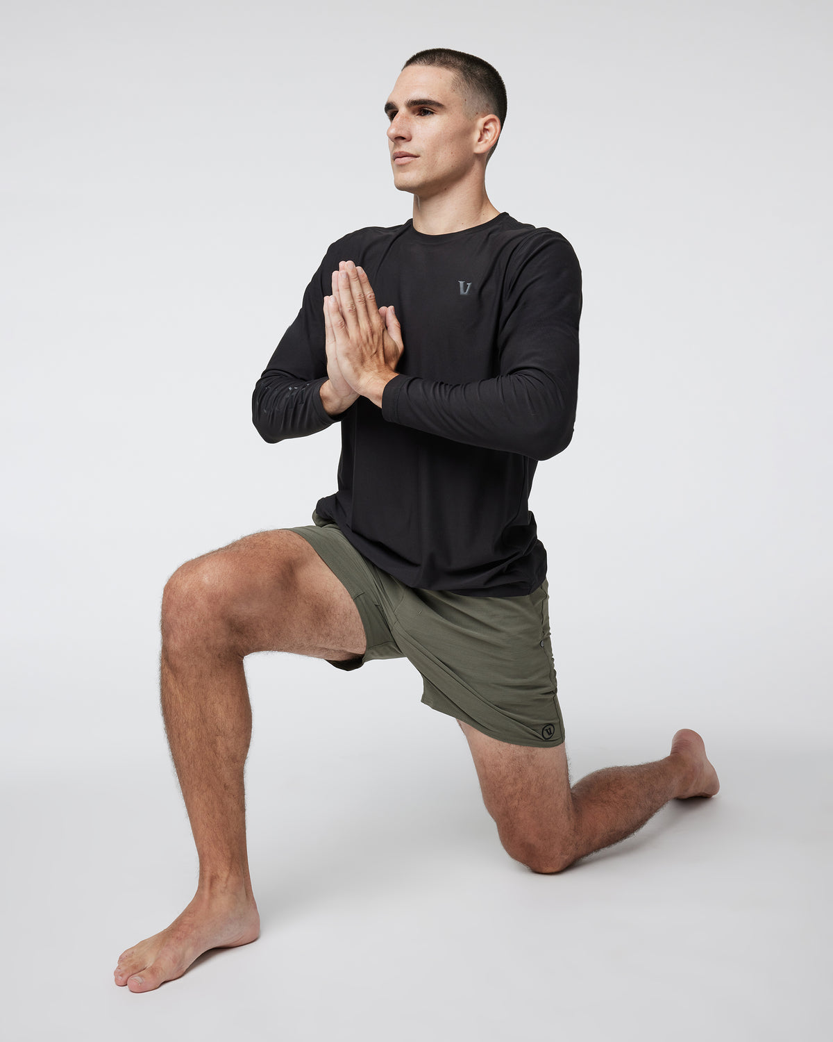 Long Sleeve Strato Graphic Tee Black Workout Tee - Image 5