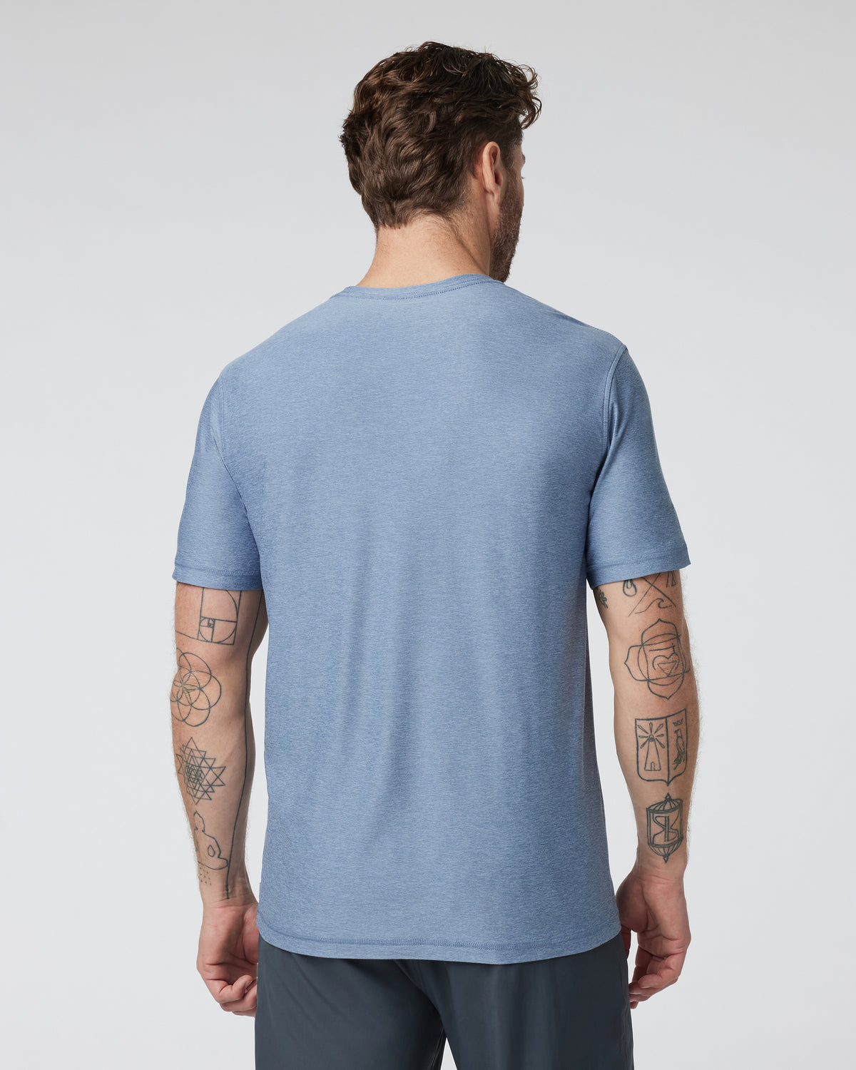 Strato Tech Tee Men's Chambray Heather Workout Shirt - Image 2
